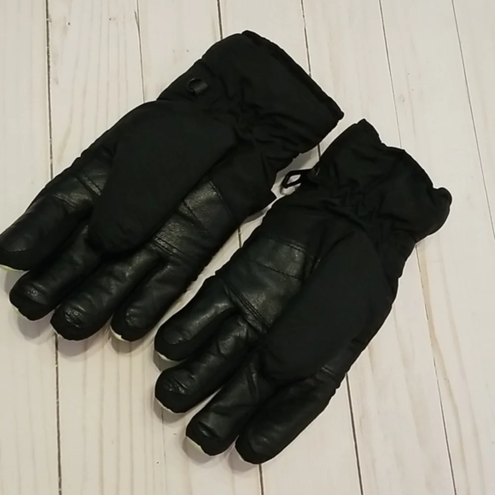 Kombi‎ hot paws gloves jr lg